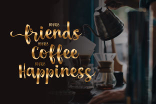 Soullarya: The Script Amp Typeface for Luxury Campaign Design